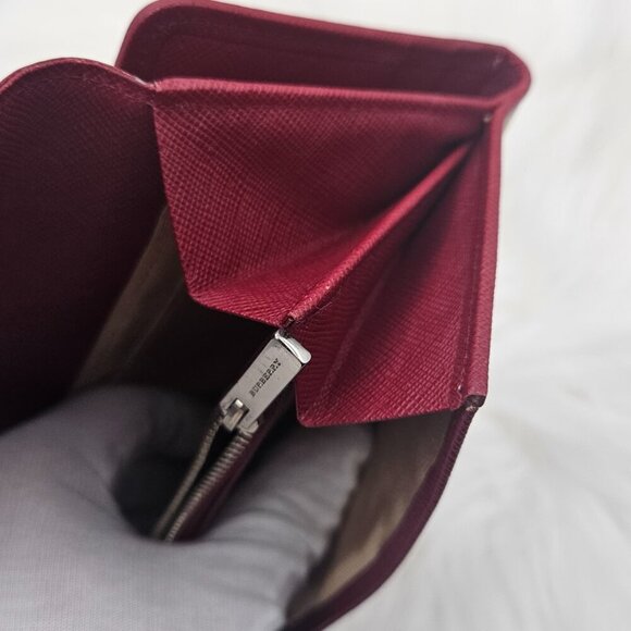 Burberry Nova Check Long Wallet Leather Long Wallet - Picture 10 of 17